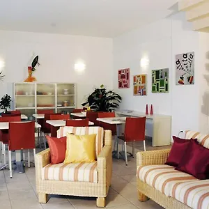 https://marinetta-bed-breakfast.it-tuscanyhotel.com